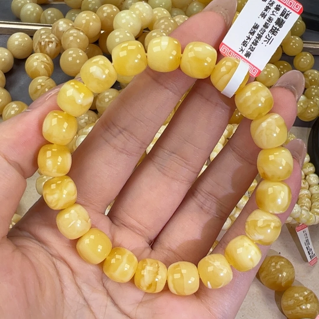 手链琥珀未镶嵌金瓷白