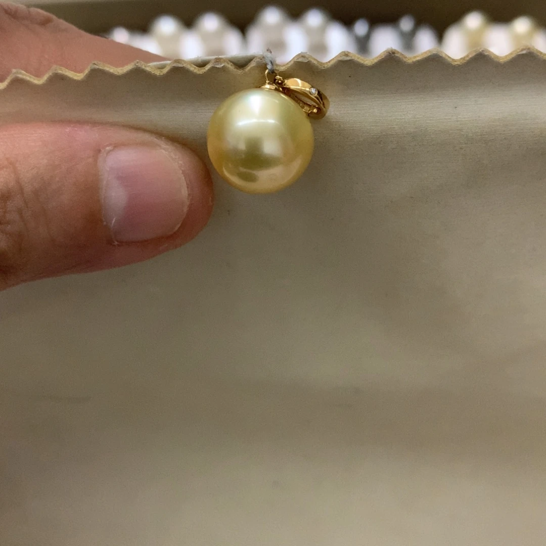 18K金镶嵌海水珍珠颈饰12-13南洋金珠万能扣吊坠