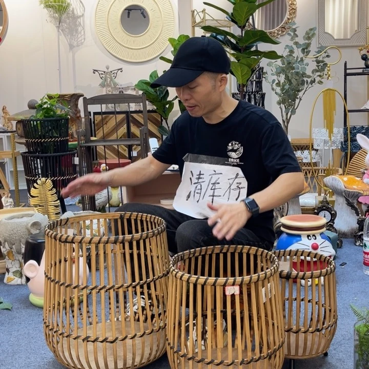 摆件哈哈哈哈哈哈哈哈哈哈