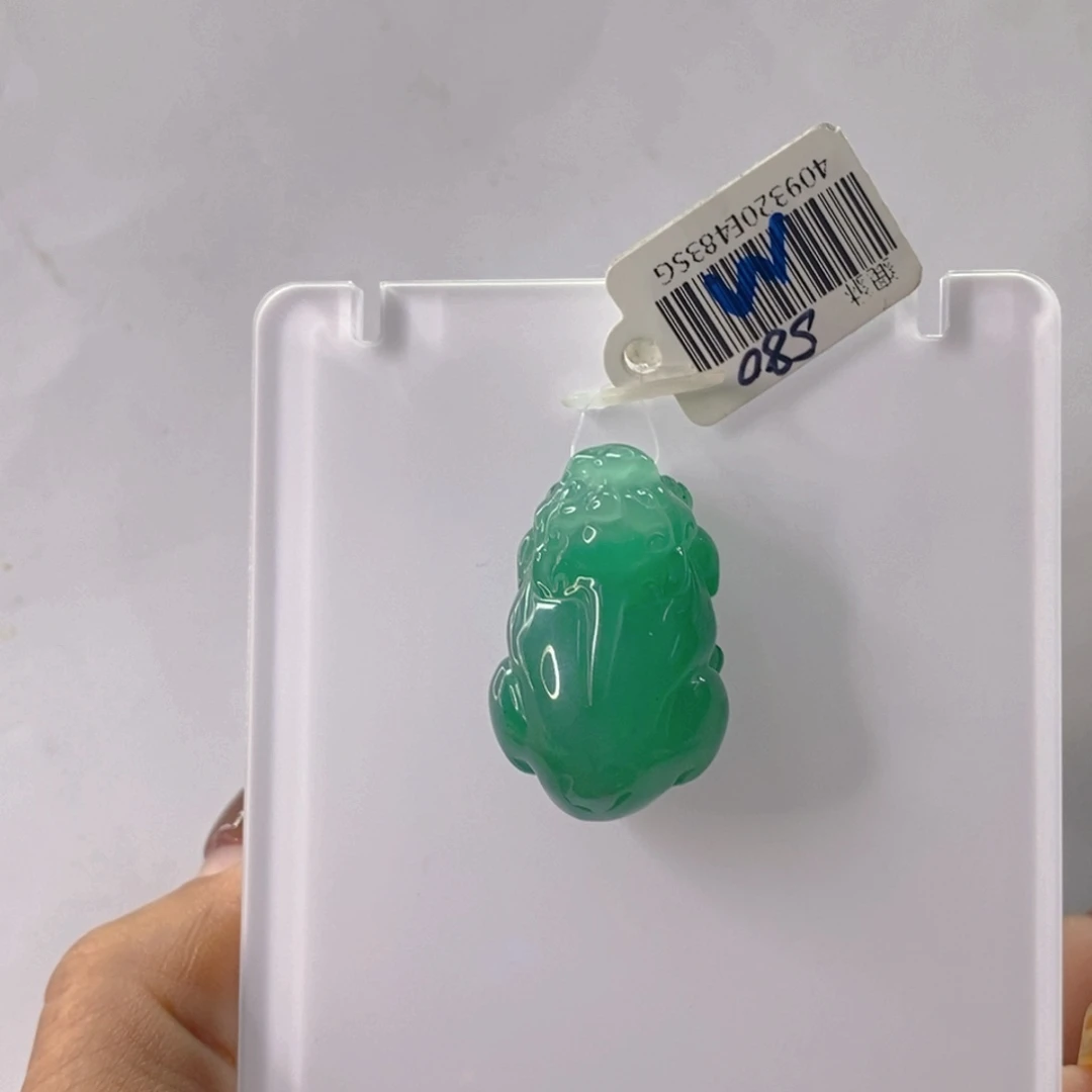 石英质玉未镶嵌颈饰