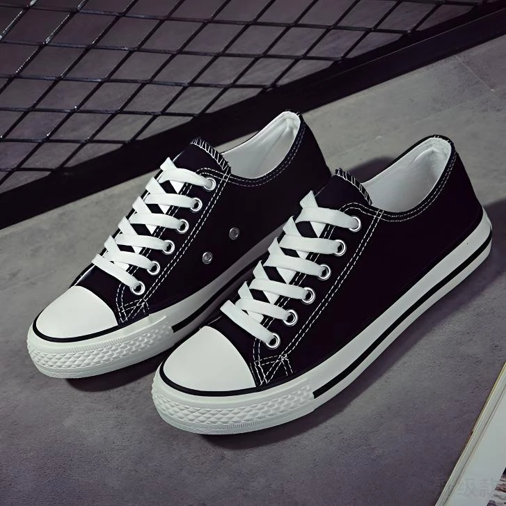 2025春夏季新款低帮情侣帆布鞋男女鞋潮流休闲鞋运动板鞋男士大码