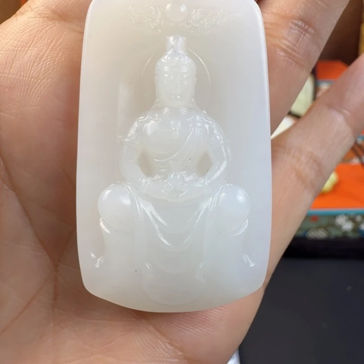 书***烟和田玉未镶嵌颈饰