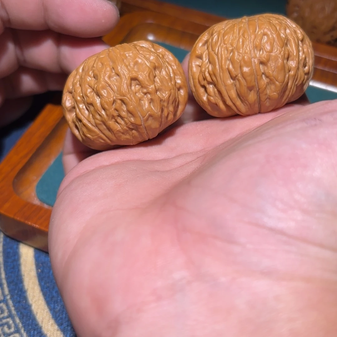 文玩核桃把件铁锤