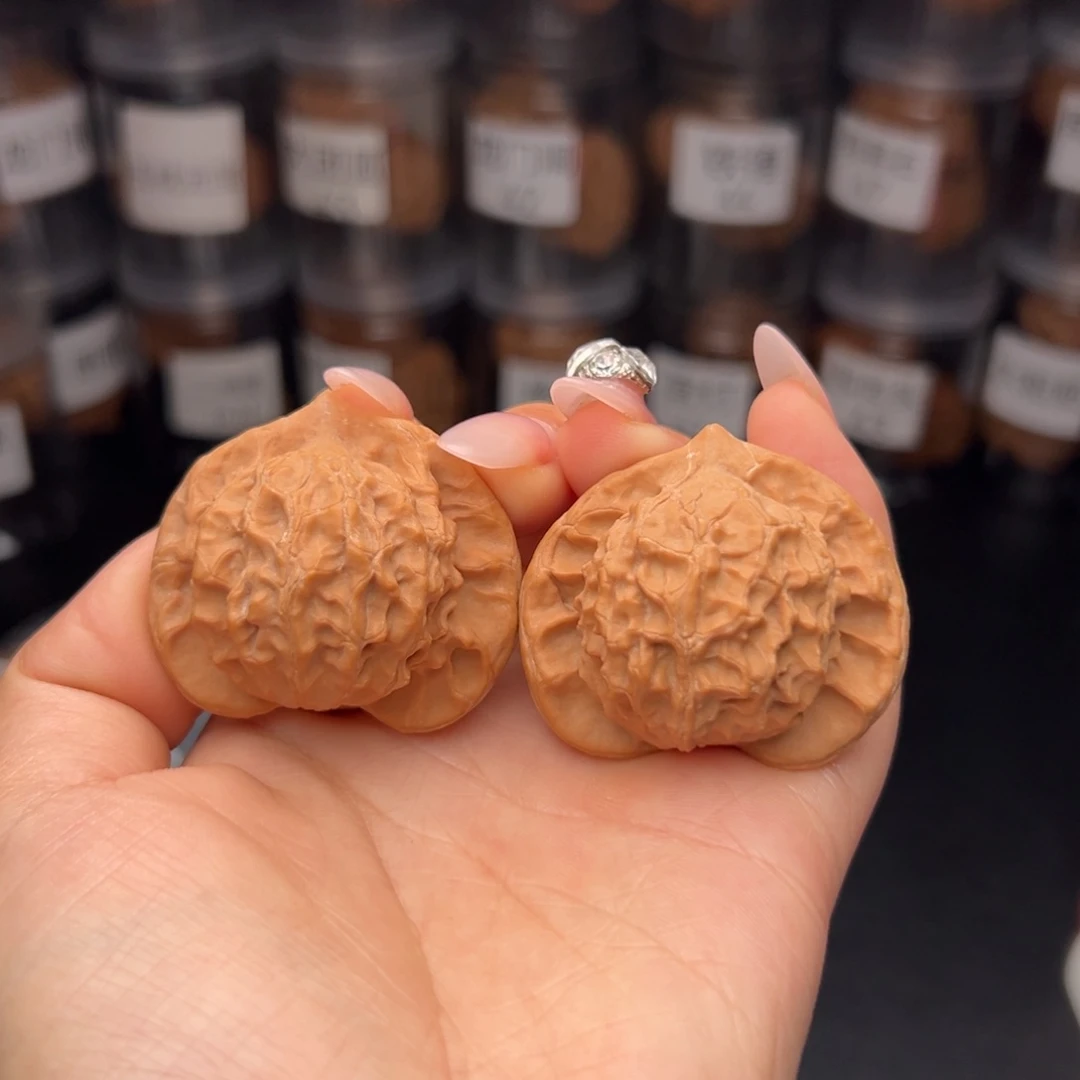 文玩核桃吊坠任*图图