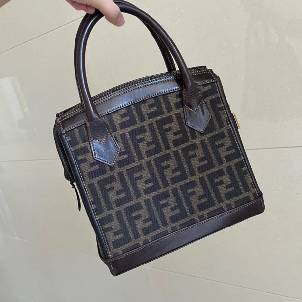 95新 FENDI/芬迪 芬迪老花手提盒子包