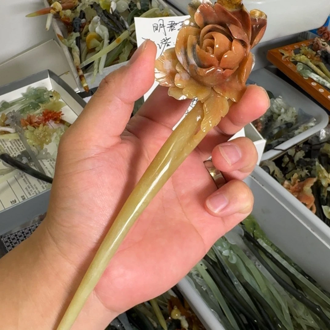 蛇纹石玉未镶嵌发饰