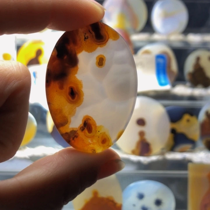 合金玛瑙/玉髓珠宝奇石49