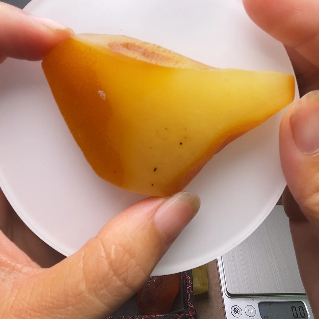 未镶嵌定制琥珀琥珀蜜蜡原石定制有瑕