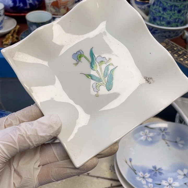 陶瓷他家瓷器真美…开播了