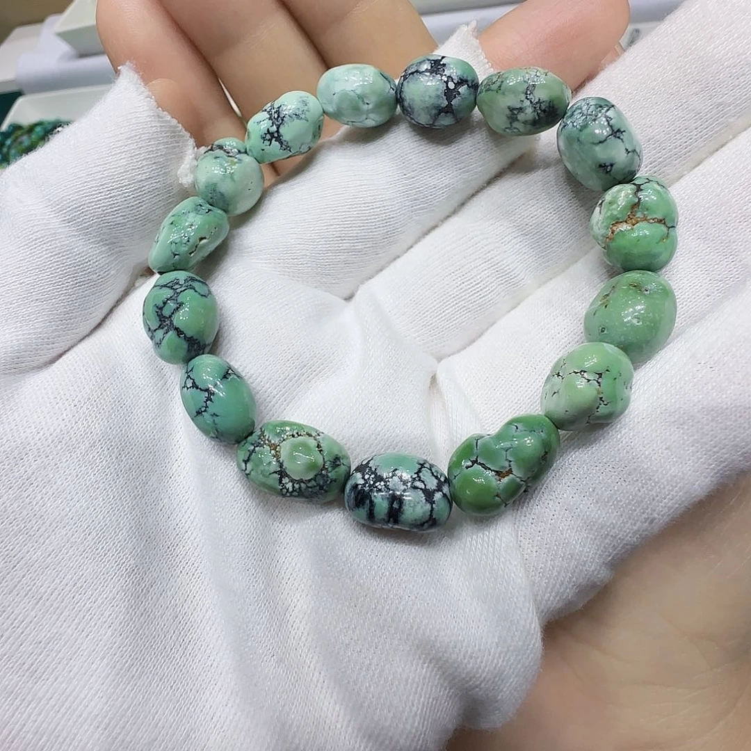 未镶嵌绿松石原矿绿松石