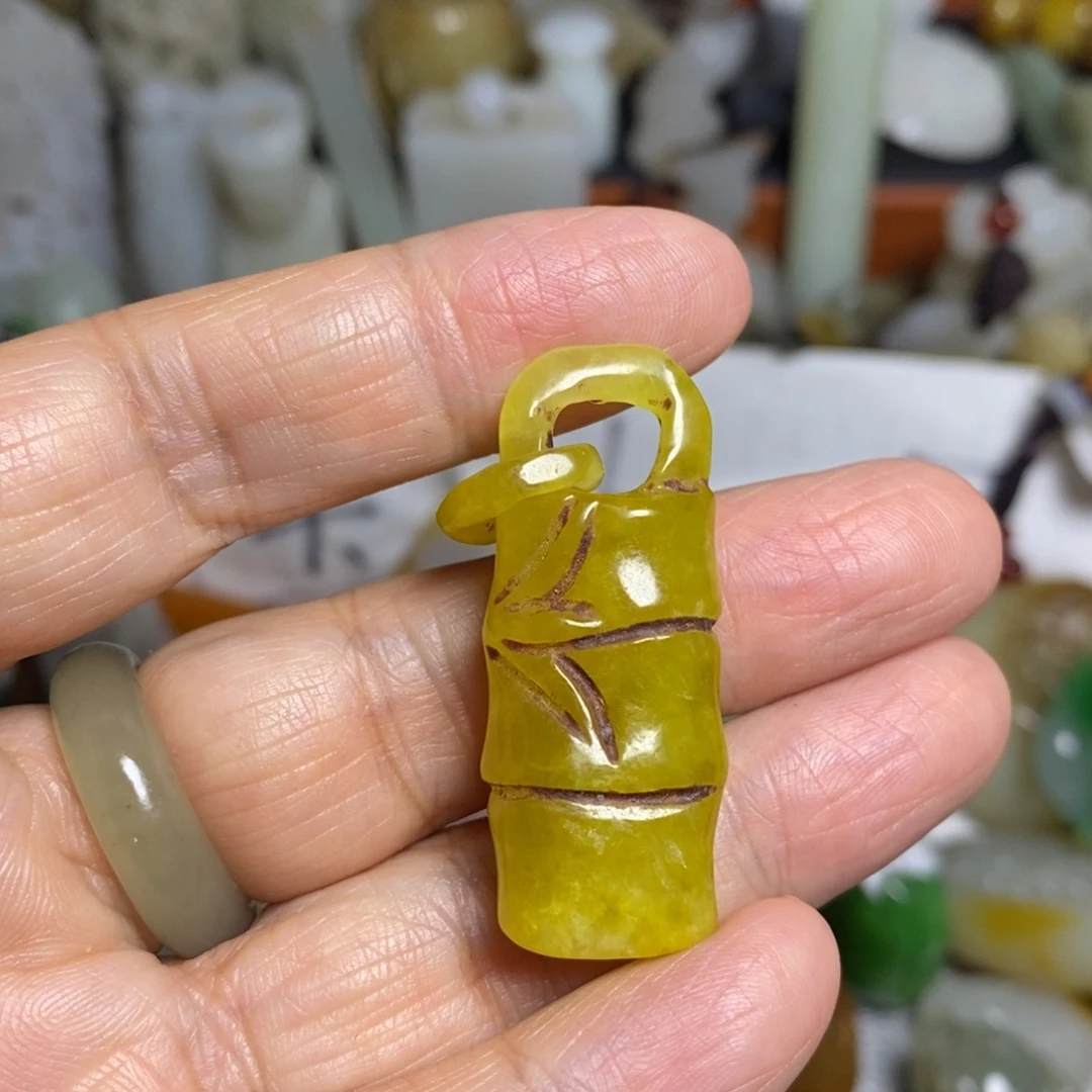 和田玉（糖玉）未镶嵌颈饰