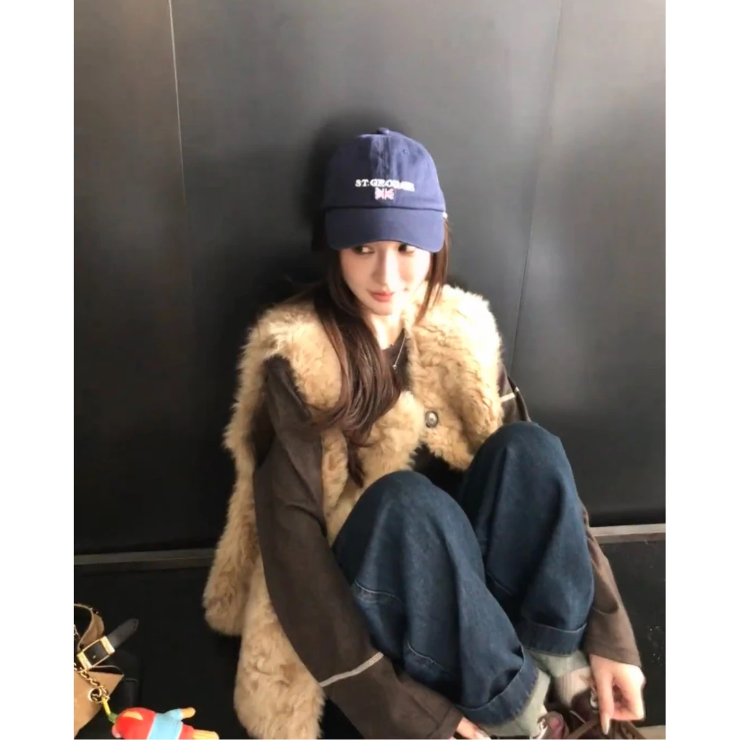 人造皮草 “欧尼马甲”2025秋冬季仿羊羔毛皮草马甲立领女马夹