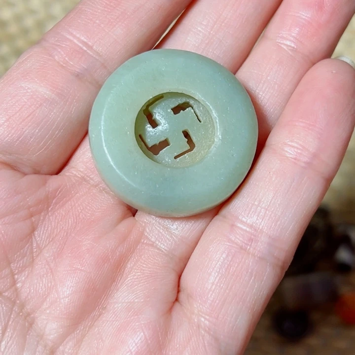 梦***想三醋酯纤维我也很喜欢这个风格