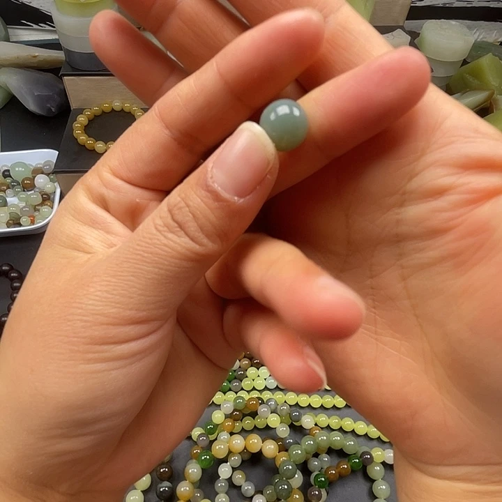 和田玉（糖玉）未镶嵌手链