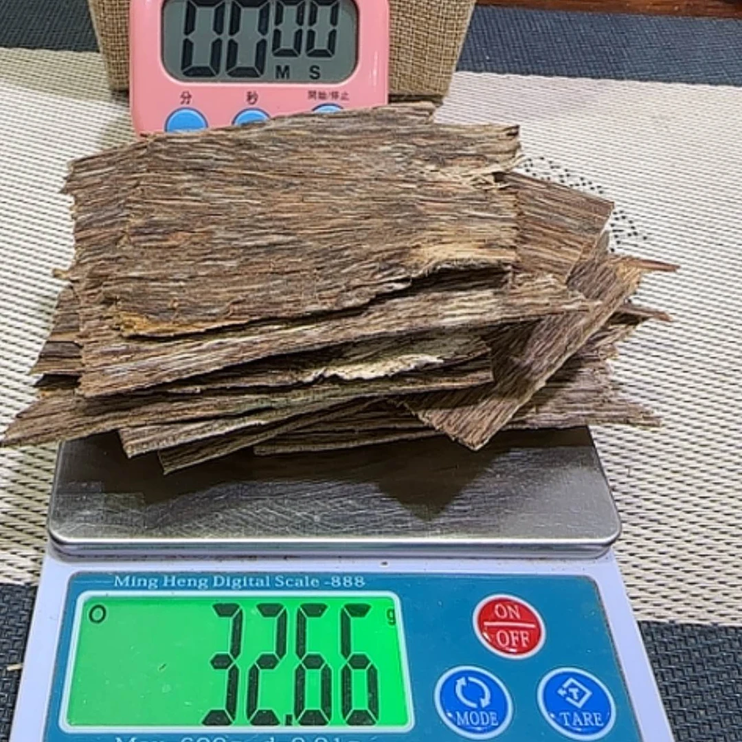 【闪购商品】沉香手串吼*東埔寨皮油