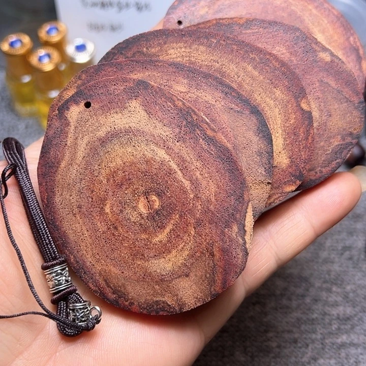 藤类降真香随形7.5左右白油黄金甲发其一