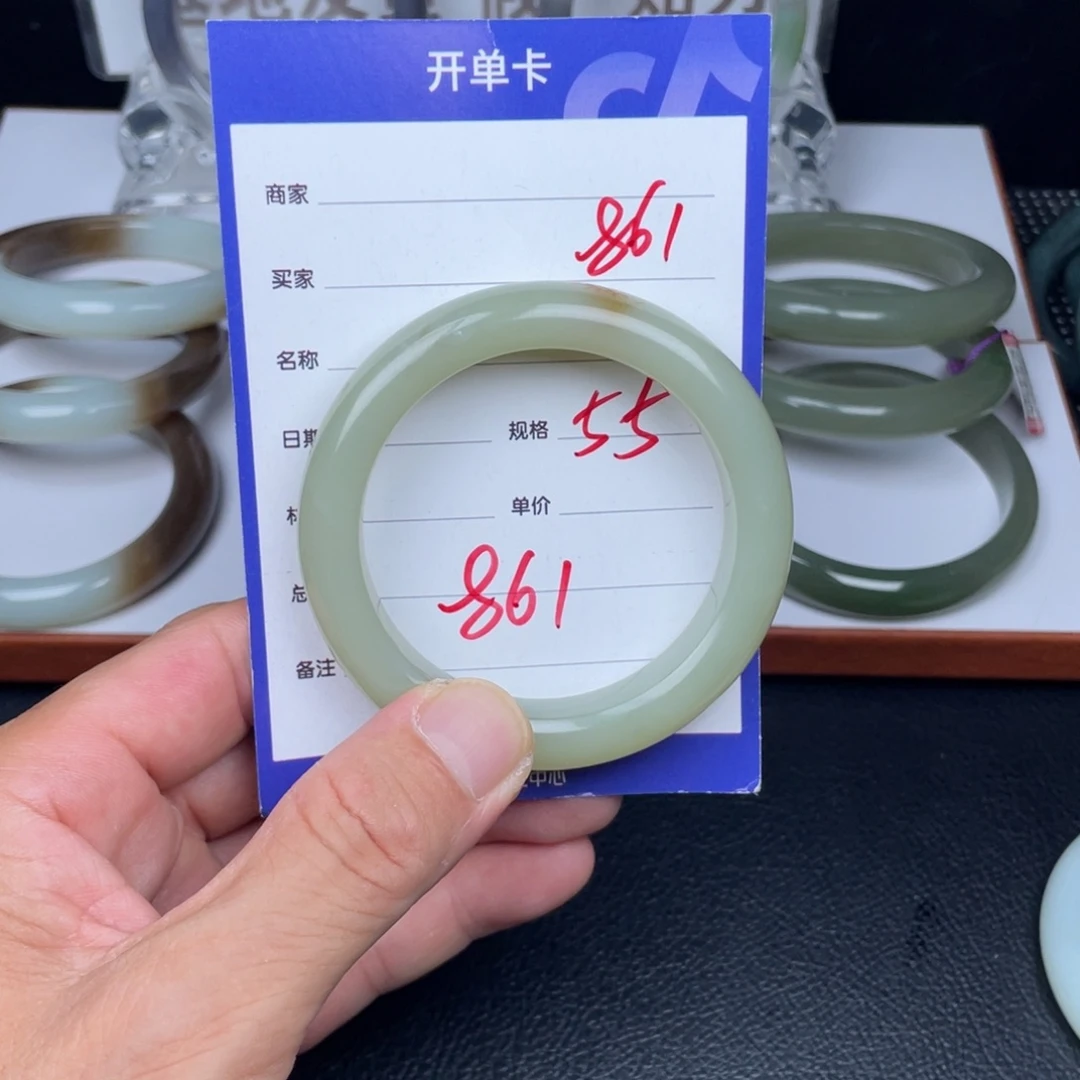 和田玉手镯未镶嵌861