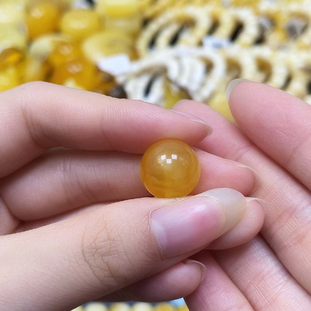 裸石蜜蜡未镶嵌圆珠13.5mm瑕