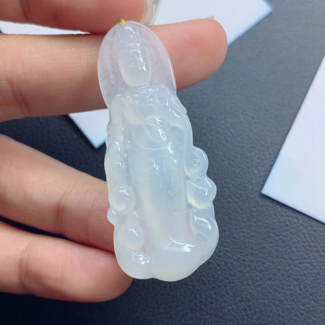 翡翠颈饰未镶嵌站观音