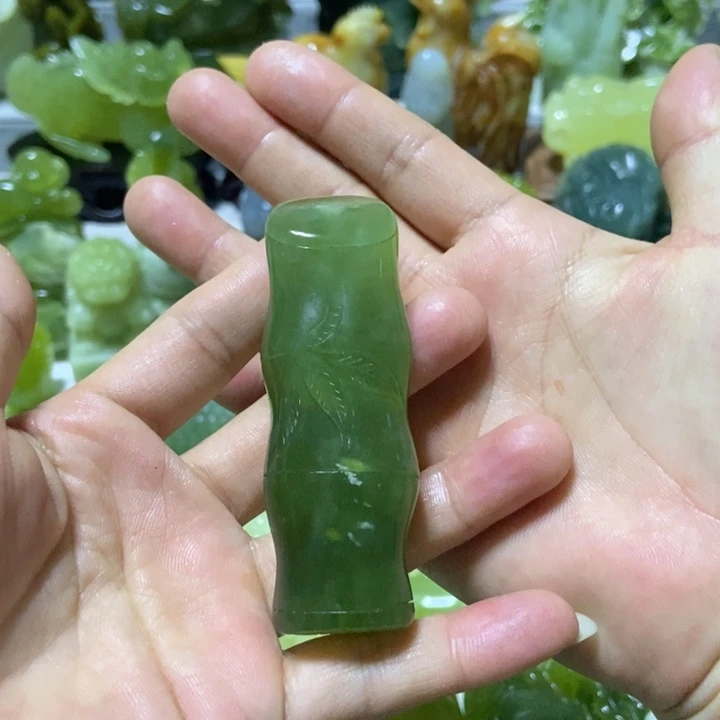 【闪购商品】未镶嵌蛇纹石玉把件