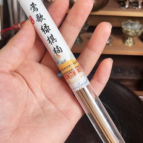 泥塑莺歌绿棋楠线香10克