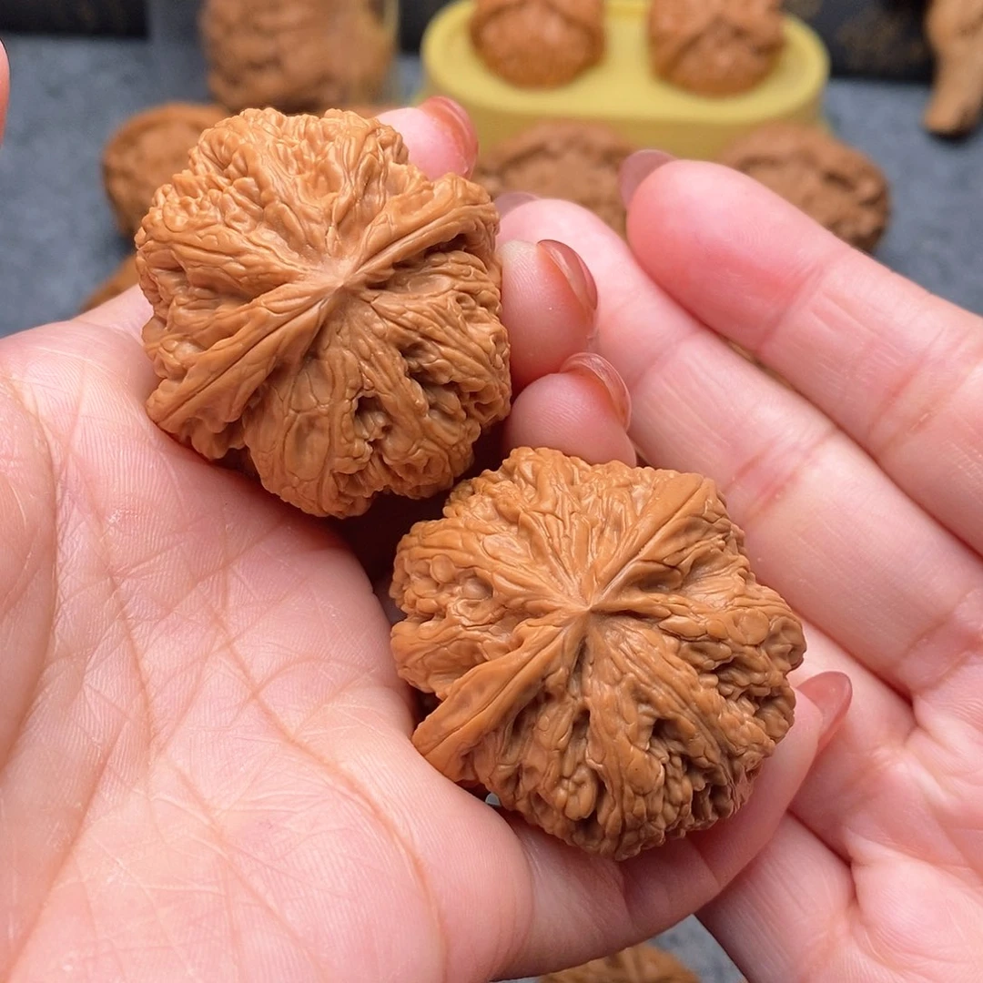 文玩核桃把件精品球粗42全品