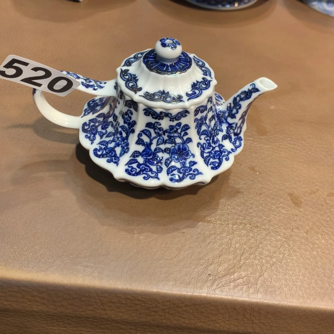 侯***浩景德镇陶瓷陶瓷陶瓷