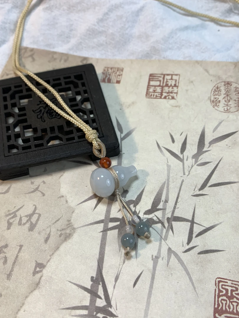 天然翡翠葫芦吊坠新中式风格男女同款百搭