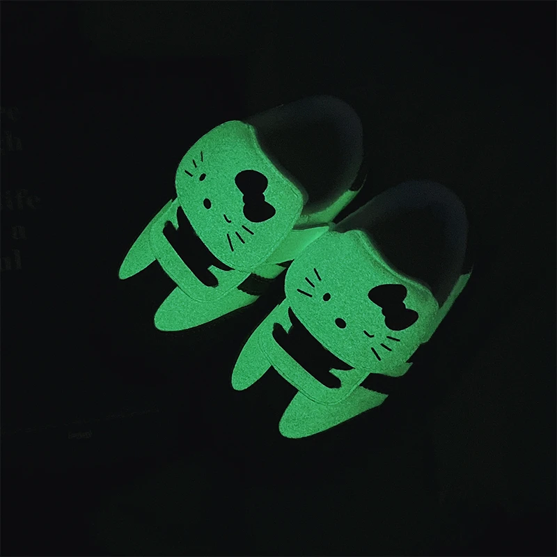 软底儿童休闲运动鞋KT猫女童豹纹板鞋秋季百搭