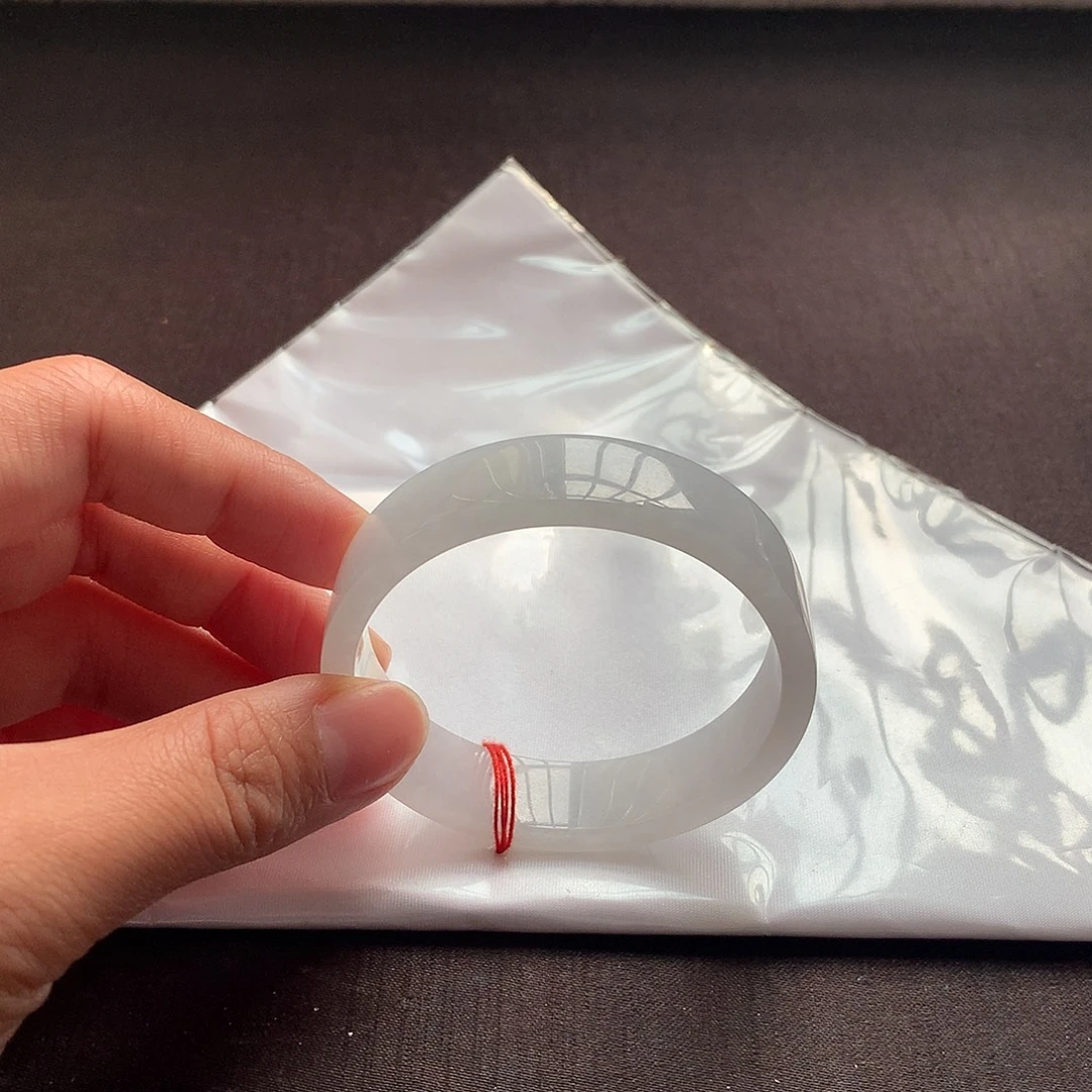 翡翠未镶嵌手镯52