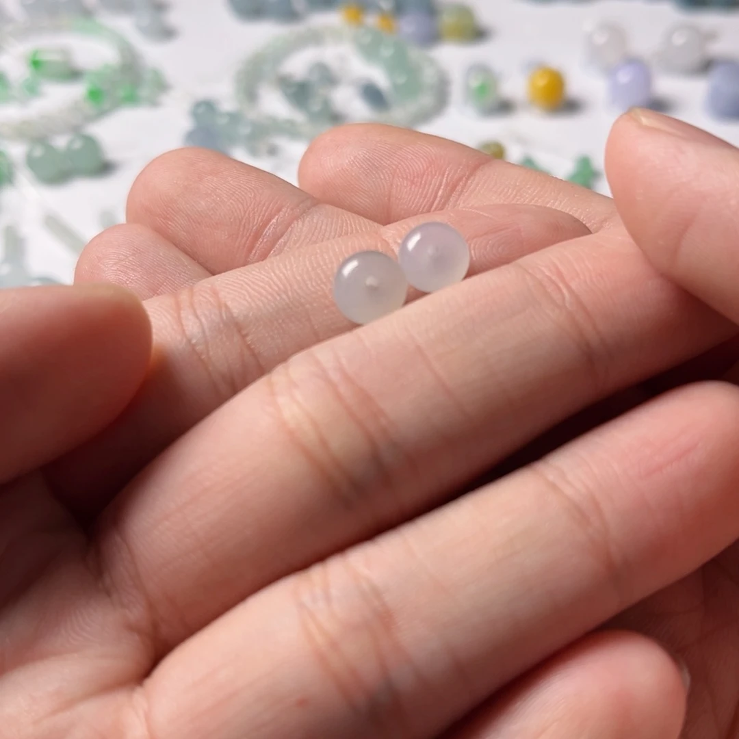 翡翠散珠学****欢天然缅甸A货珠子2颗卡8m m买断无鉴赏