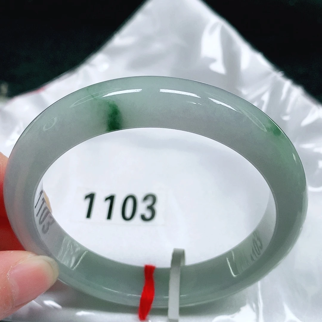 翡翠未镶嵌手镯13 号翡翠手镯 圈口61.7