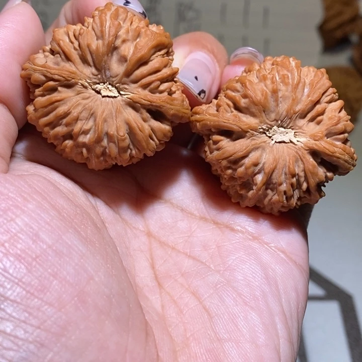 浪***手核桃手串/手链塔尖