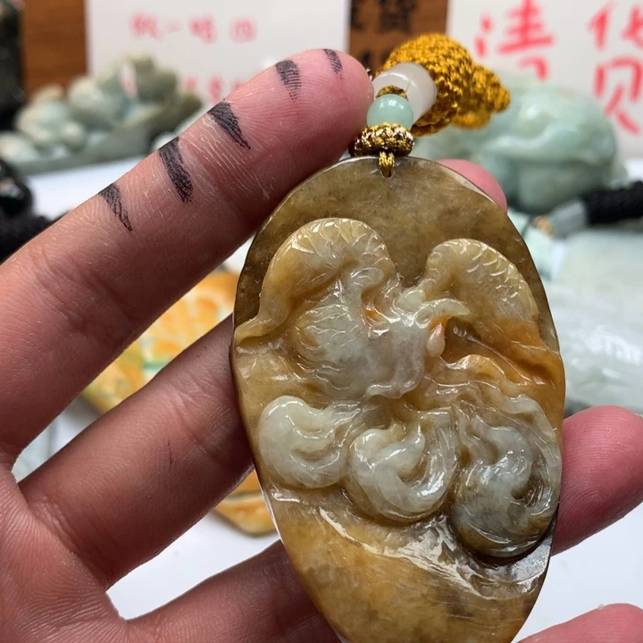 翡翠未镶嵌颈饰保真天然a货翡翠