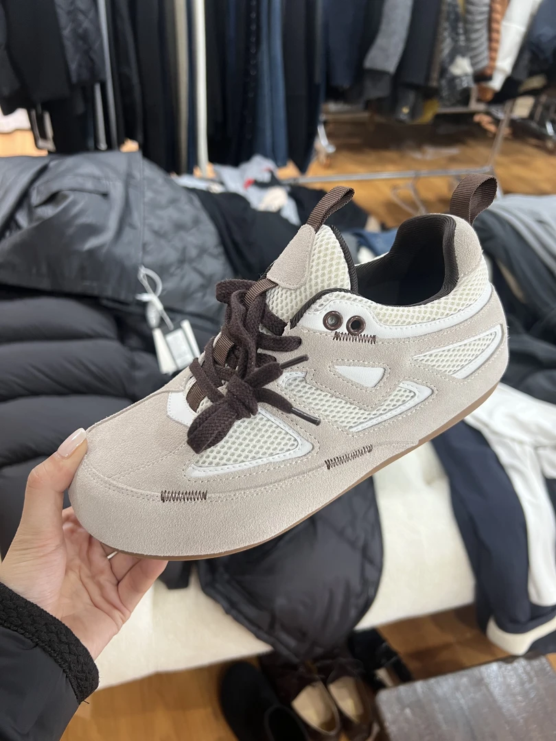 月月 2025秋冬新款潮鞋透气时尚老爹鞋低帮复古休闲鞋 2509C6263