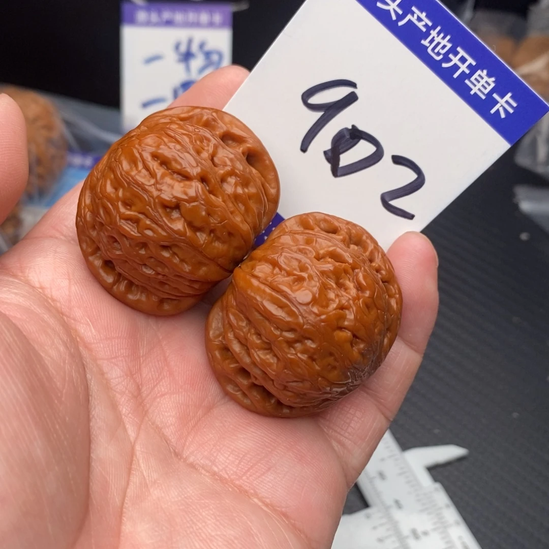 把件桃核铁锤39➕nomnom