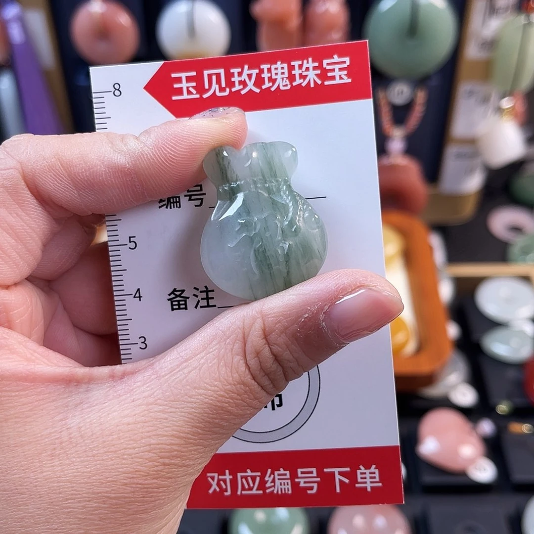 颈饰未镶嵌石英质玉用****3