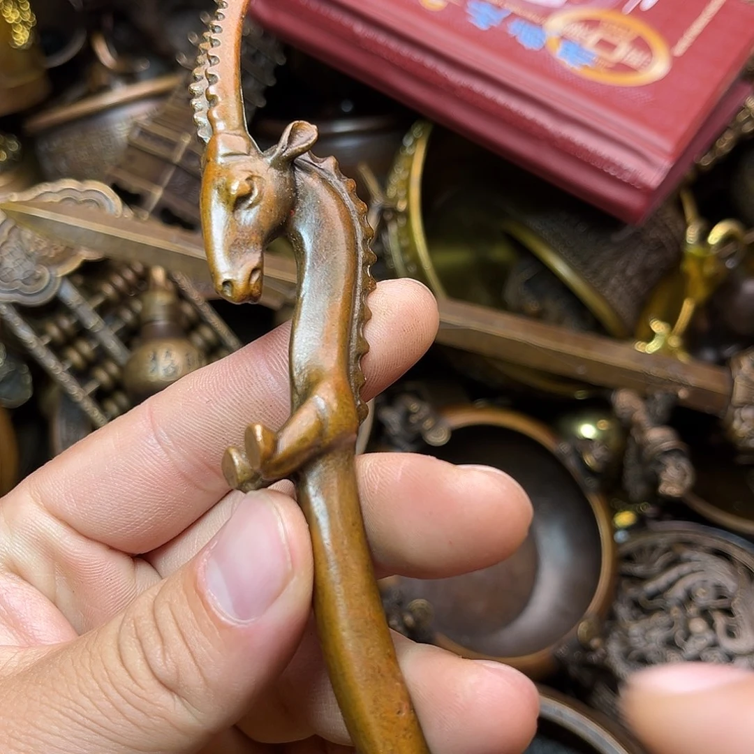 精美铜器工艺品等