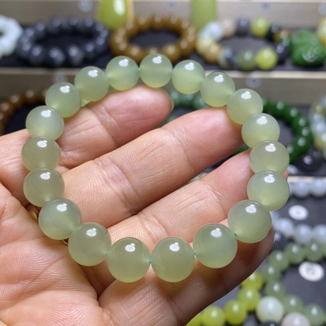 和田玉手串未镶嵌