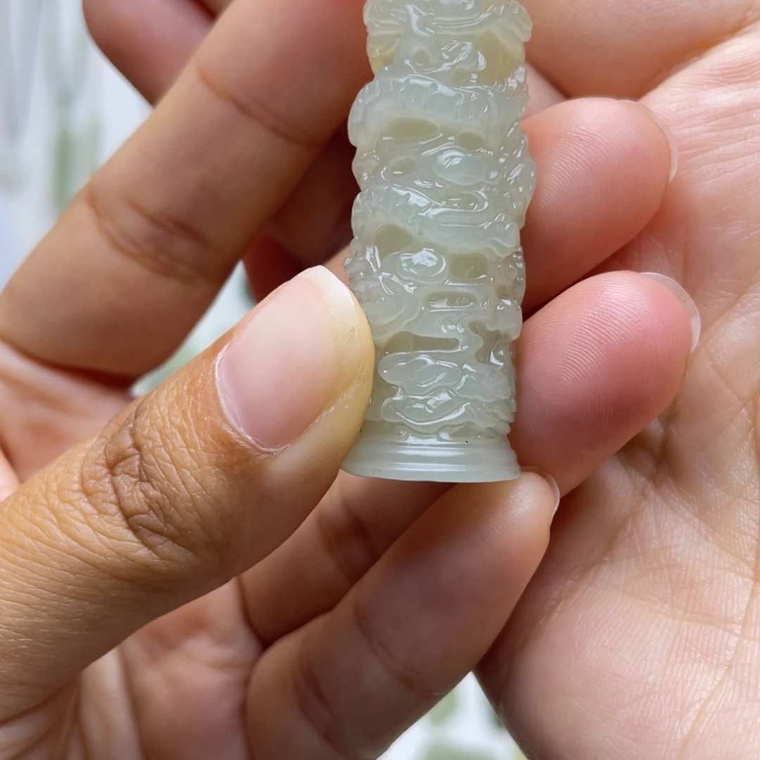 和田玉未镶嵌吊坠(不含链)