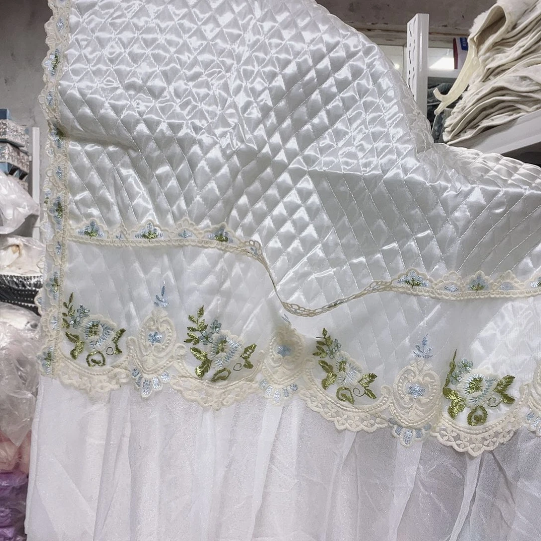 皮革快乐大本营在这里是什么意思