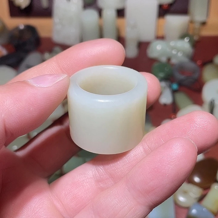 和田玉未镶嵌吊坠(不含链)胡*