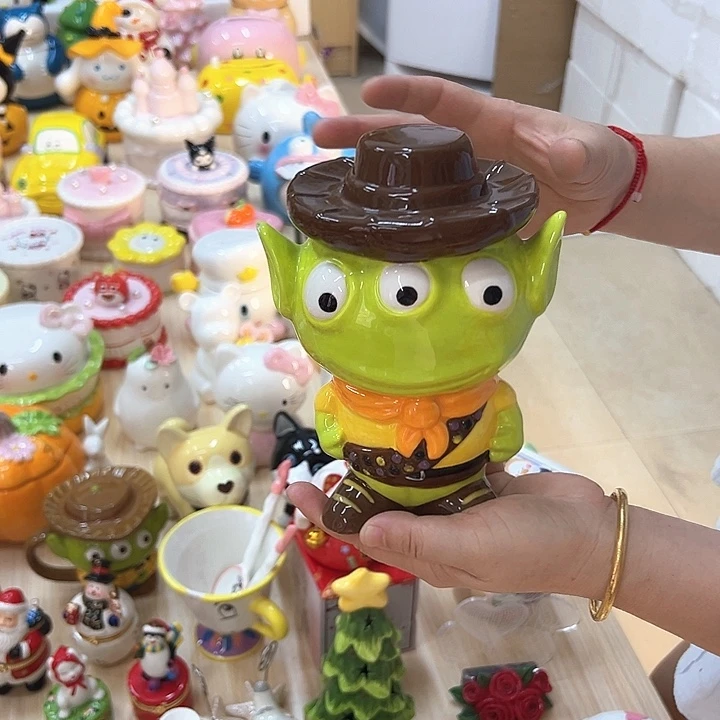 摆件陶瓷艺术家和艺术家的作品都