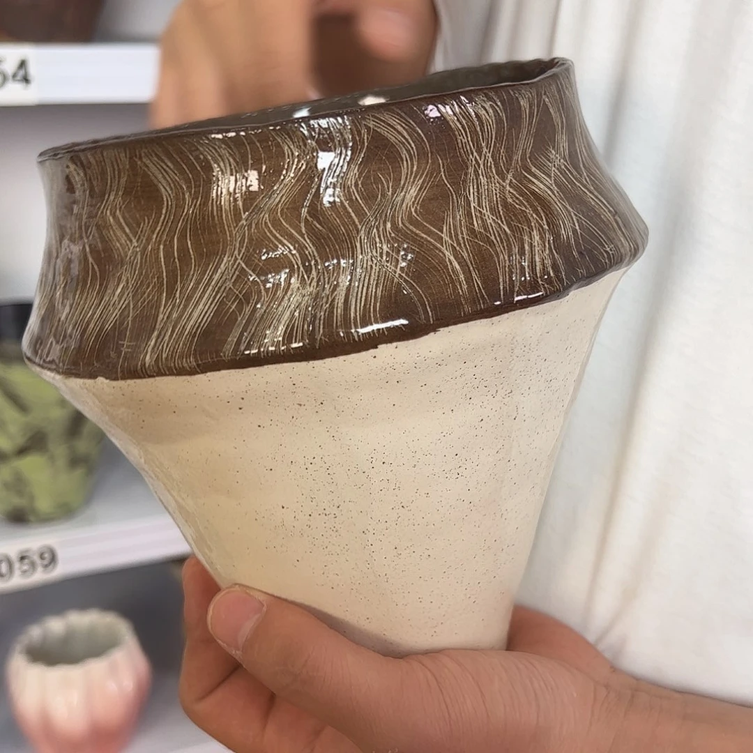 口径15高度20有孔