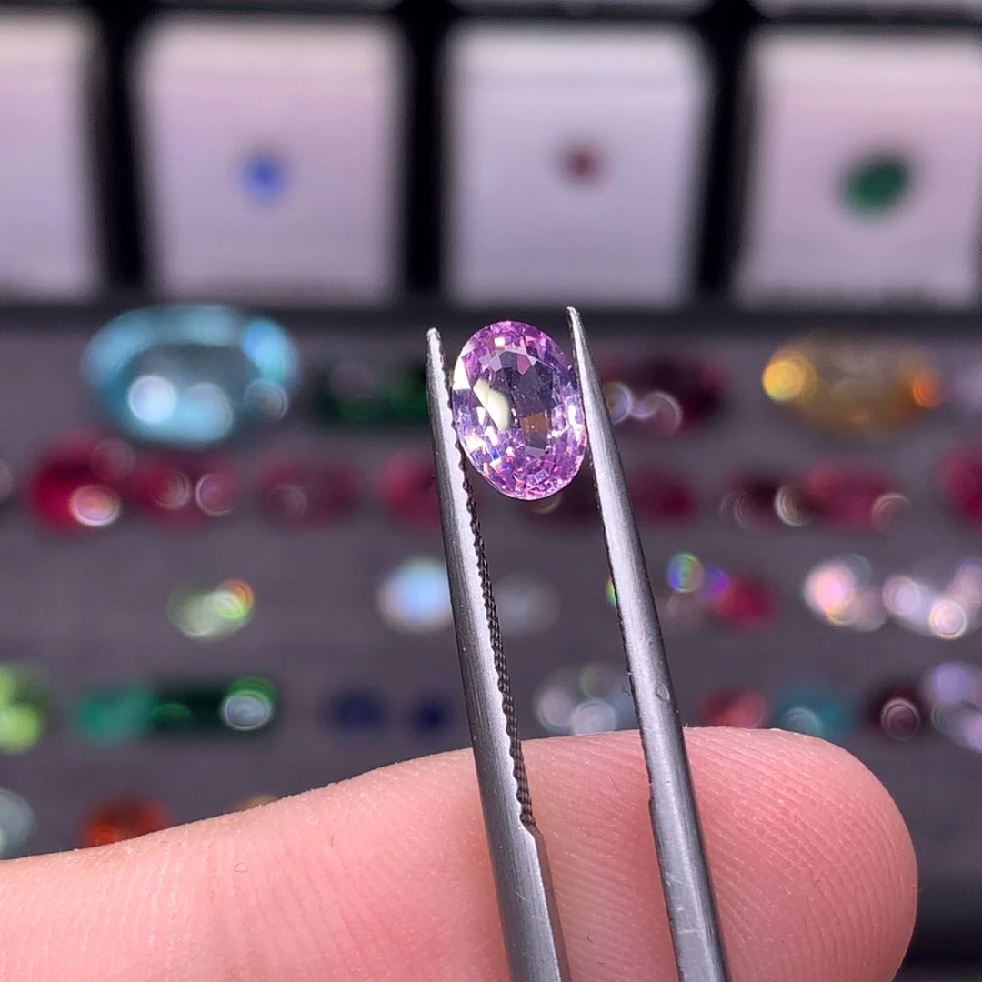 彩色蓝宝石裸石未镶嵌