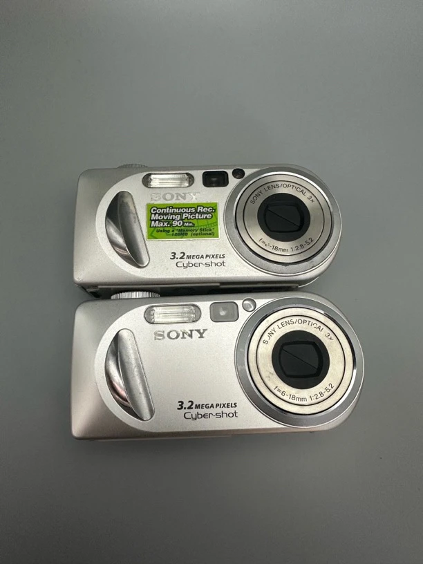 9新 Sony/索尼 p8 321w像素3倍光学变焦ccd（屏幕老化自备配件）