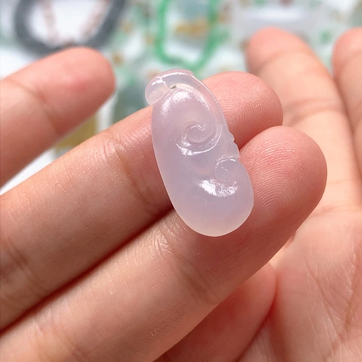 未镶嵌定制翡翠如意