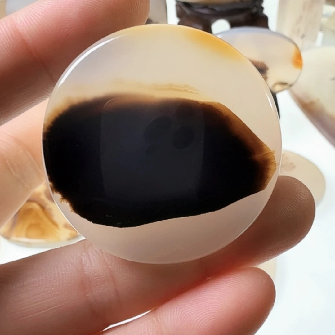 玛瑙/玉髓未镶嵌珠宝半成品