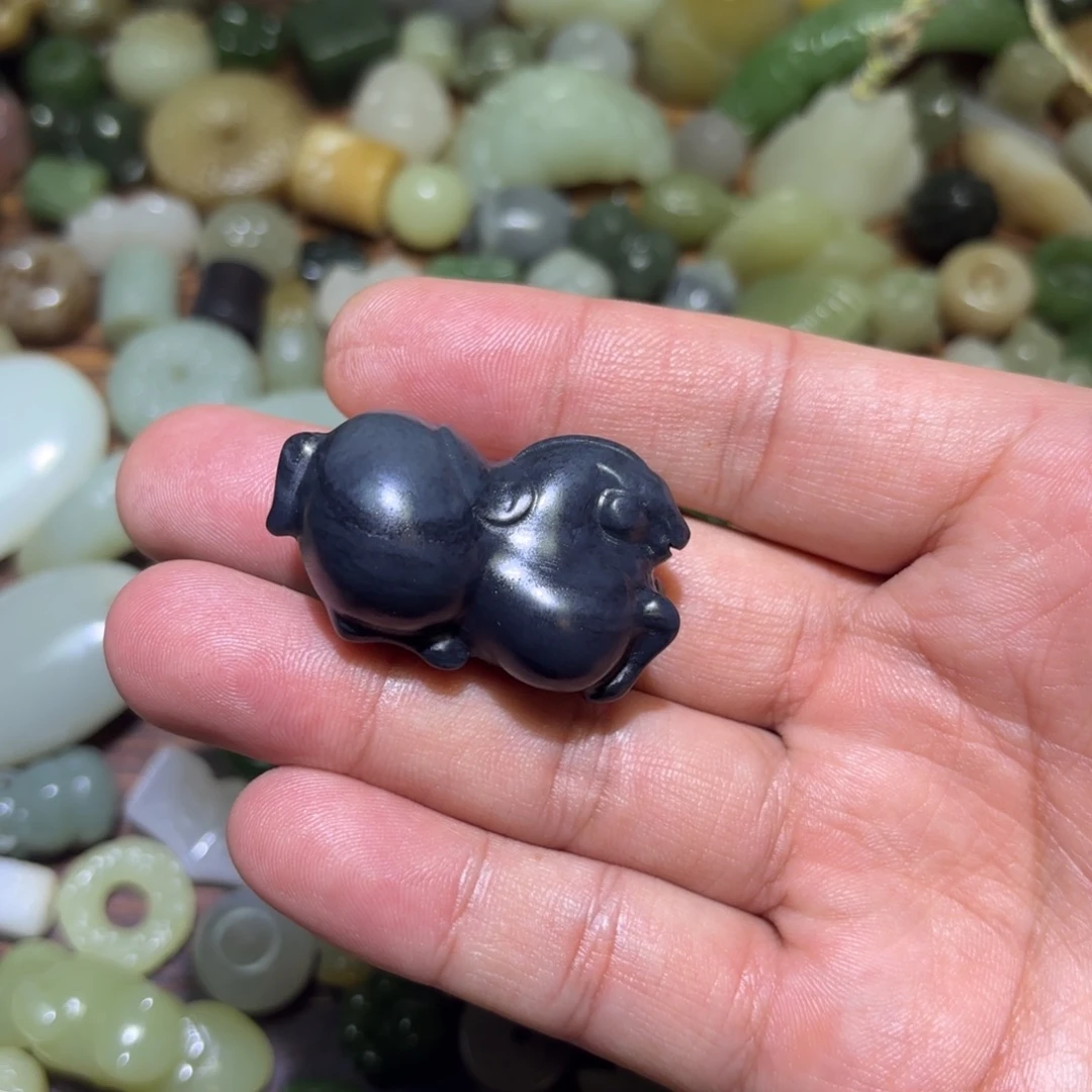 和田玉未镶嵌珠宝半成品