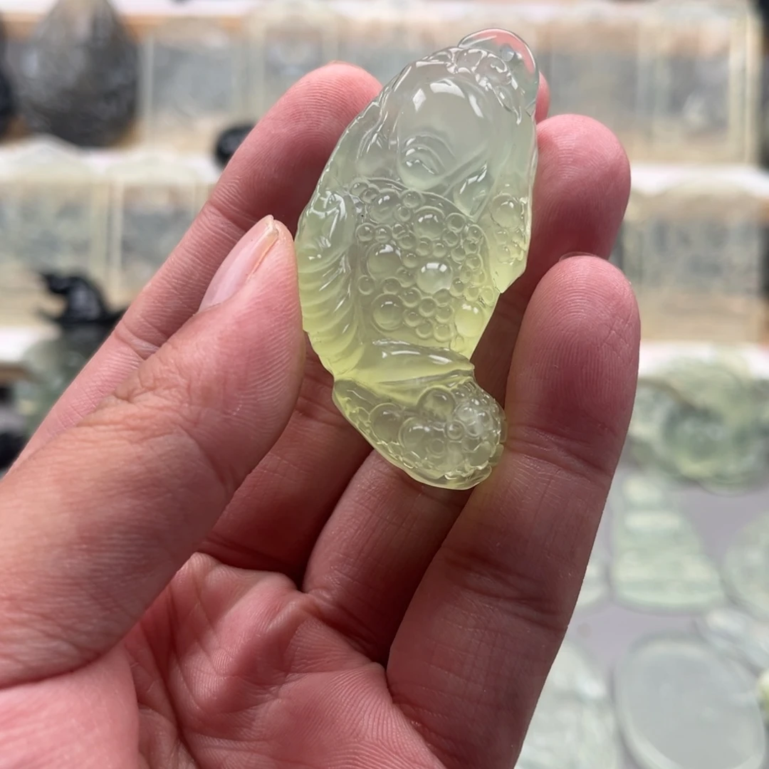 未镶嵌蛇纹石玉颈饰